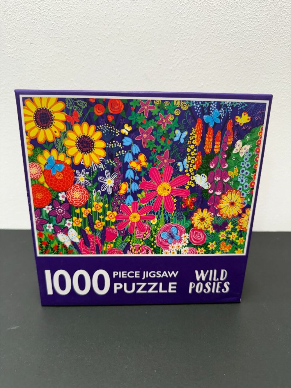 Page Publications puzzle 🔴3/$25🔴Wild Posies jigsaw 1000 piece